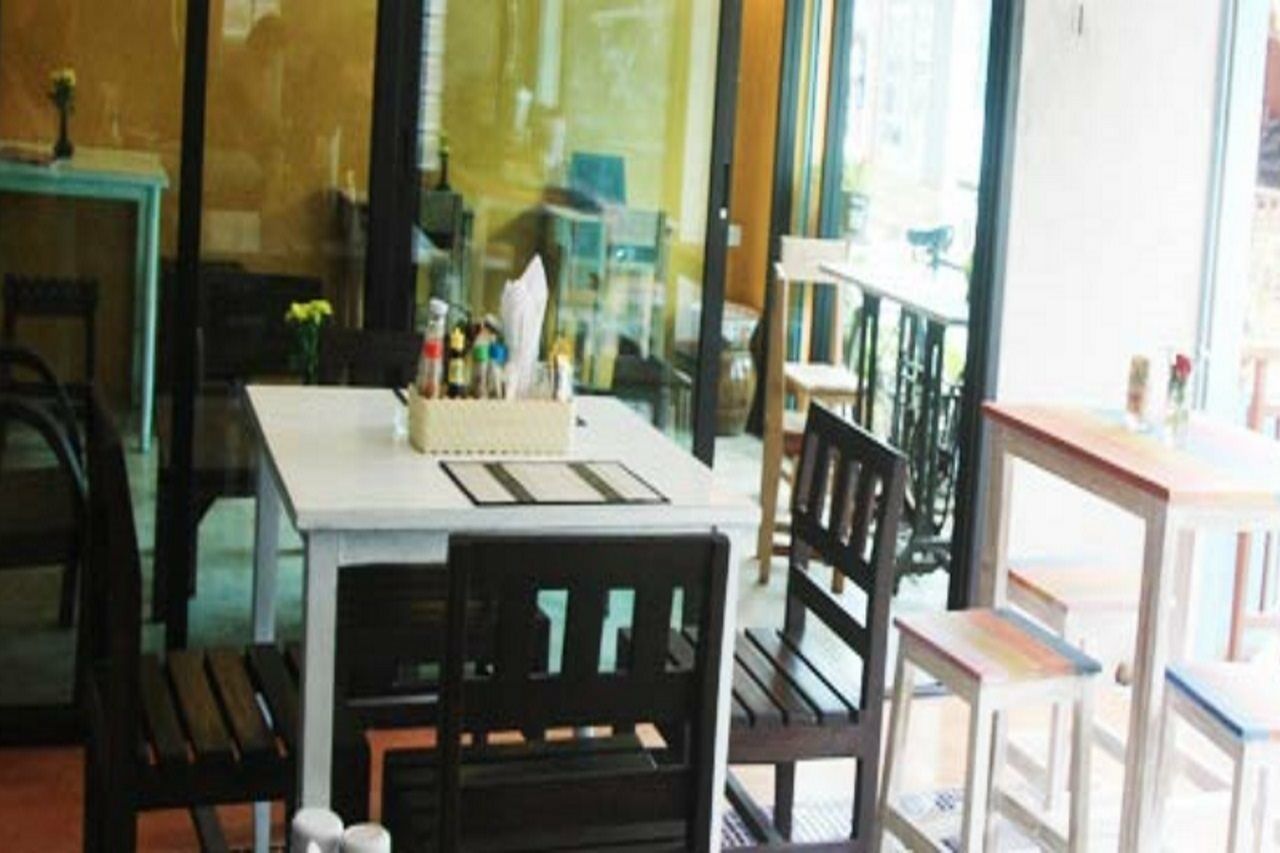 Hotel Anan House Phuket Exterior foto